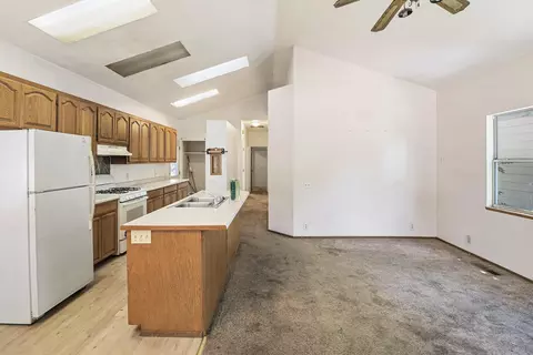 Other - 728 Lincoln St, Red Bluff, CA 96080 photo 1 of 7