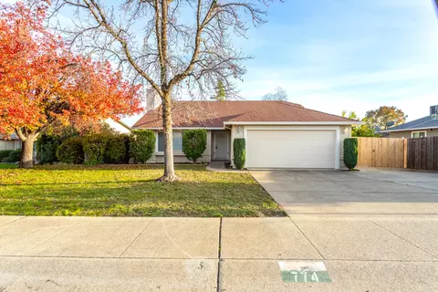 Exterior - 774 Springer Dr, Redding, CA 96003 photo 7 of 7