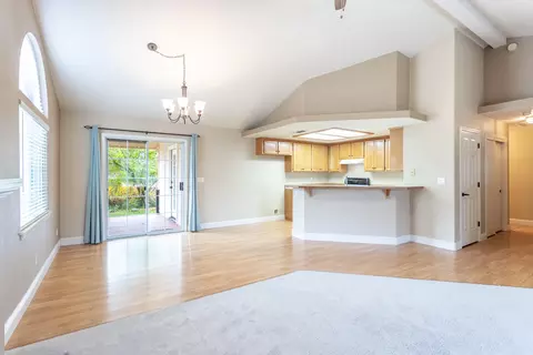Living - 774 Springer Dr, Redding, CA 96003 photo 4 of 5