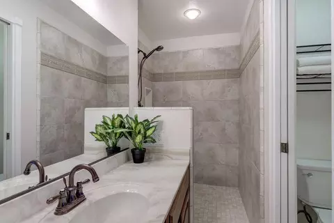 Bath - 37105 Sapphire Rd, Burney, CA 96013 photo 3 of 4