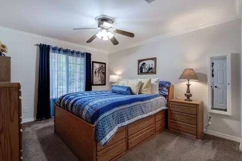 Bedroom - 37105 Sapphire Rd, Burney, CA 96013 photo 5 of 6