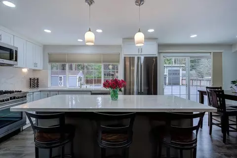 Kitchen - 37105 Sapphire Rd, Burney, CA 96013 photo 1 of 4