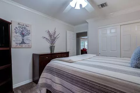 Bedroom - 37105 Sapphire Rd, Burney, CA 96013 photo 2 of 6