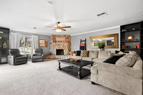 Living - 3404 Snavely Dr, Redding, CA 96003 photo 2 of 2