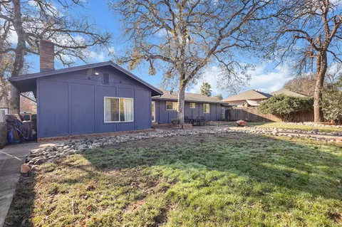 Exterior - 3404 Snavely Dr, Redding, CA 96003 photo 3 of 28