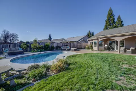 Other - 4105 Winter Green Ct, Redding, CA 96001 photo 6 of 10
