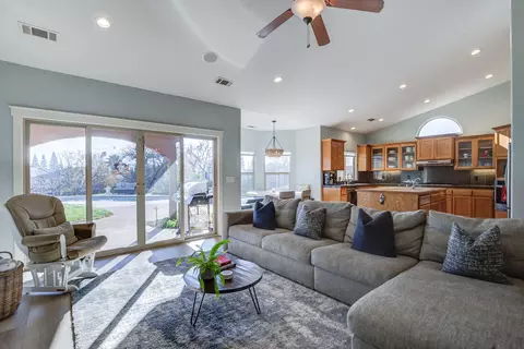 Other - 4105 Winter Green Ct, Redding, CA 96001 photo 3 of 10