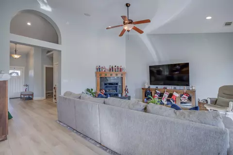 Other - 4105 Winter Green Ct, Redding, CA 96001 photo 2 of 10