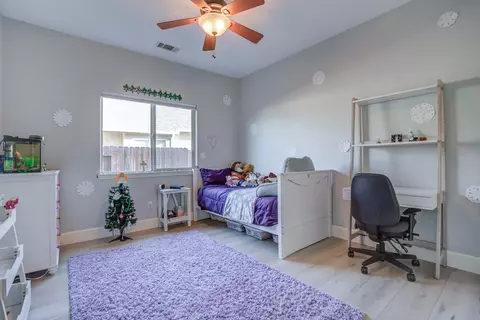 Bedroom - 4105 Winter Green Ct, Redding, CA 96001 photo 1 of 5
