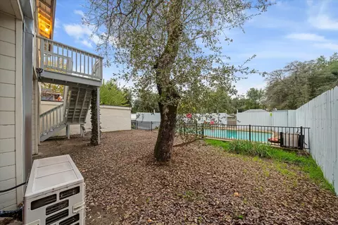 656 West St, Redding, CA 96001 photo 21