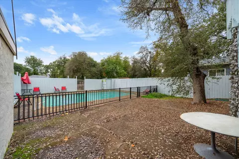 656 West St, Redding, CA 96001 photo 22