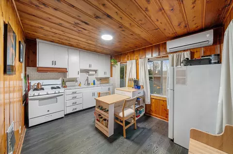656 West St, Redding, CA 96001 photo 25