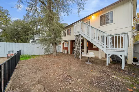 656 West St, Redding, CA 96001 photo 23
