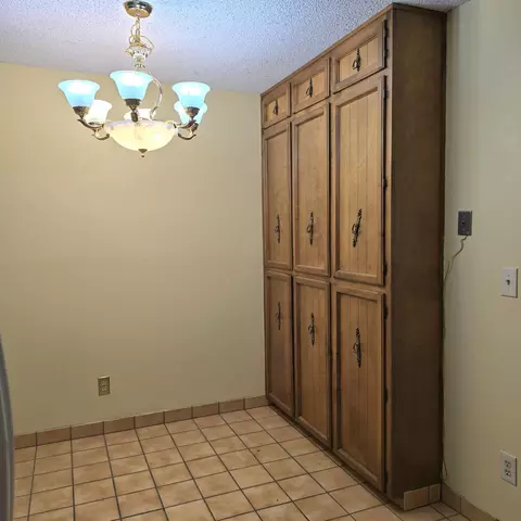 809 North St, Yreka, CA 96097 photo 6