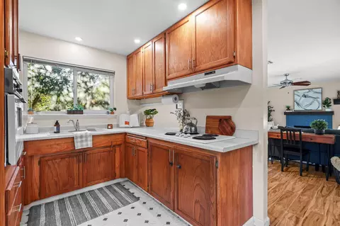 755 Christine Ave, Redding, CA 96003 photo 7