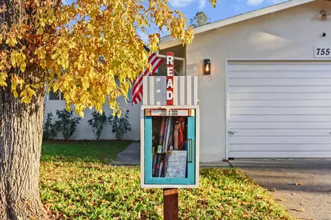 755 Christine Ave, Redding, CA 96003 photo 54