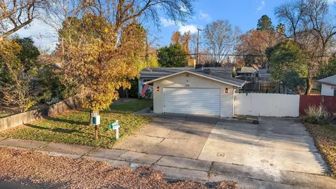 755 Christine Ave, Redding, CA 96003 photo 3