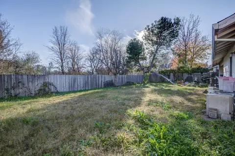 866 Fountain Cir, Redding, CA 96003 photo 34