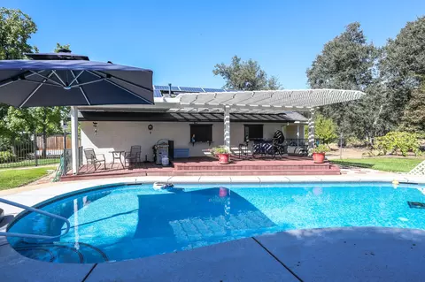 Exterior - 6639 Riata Dr, Redding, CA 96002 photo 22 of 27