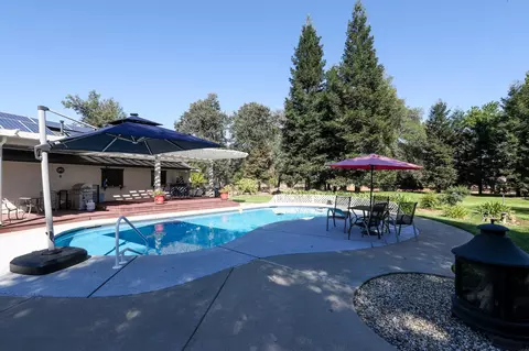 Exterior - 6639 Riata Dr, Redding, CA 96002 photo 20 of 27