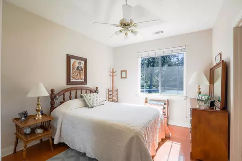 Bedroom - 6639 Riata Dr, Redding, CA 96002 photo 1 of 6