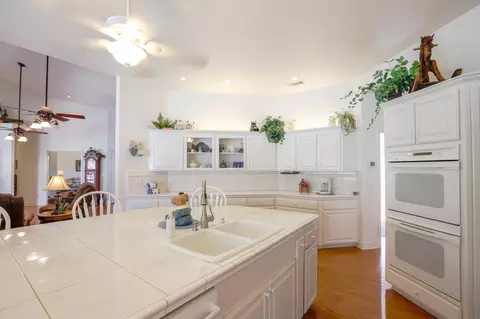 Kitchen - 6639 Riata Dr, Redding, CA 96002 photo 6 of 6