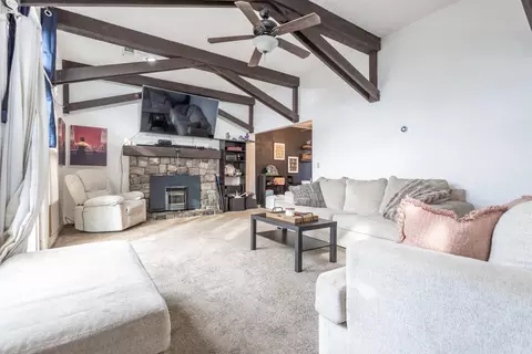 Living - 4720 Enchanted Way, Redding, CA 96001 photo 1 of 3