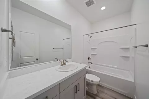 4181 Haleakala Ave, Redding, CA 96001 photo 24