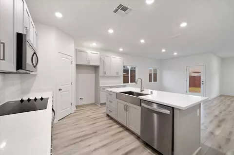 4181 Haleakala Ave, Redding, CA 96001 photo 14
