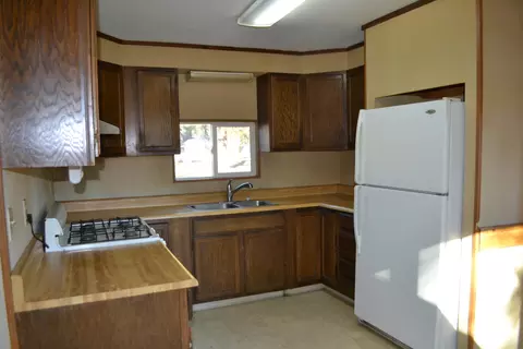 Kitchen - 13285 Circle Dr, Old Station, CA 96071 photo 2 of 2