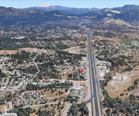 3250 Cascade Blvd, Shasta Lake, CA 96019