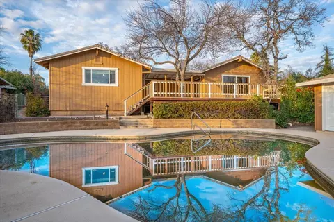 3345 Golden Heights Dr, Redding, CA 96003