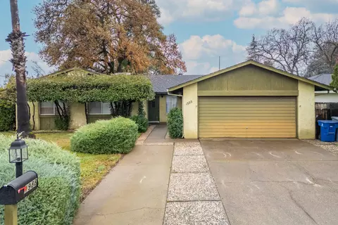 1988 Shasta Pines Way, Redding, CA 96002