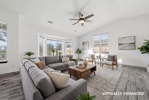 Living - 2771 North St, Anderson, CA 96007 photo 1 of 3