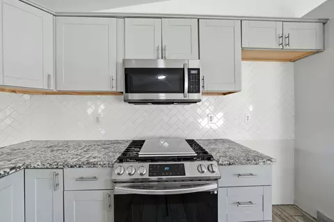 Kitchen - 2771 North St, Anderson, CA 96007 photo 3 of 3