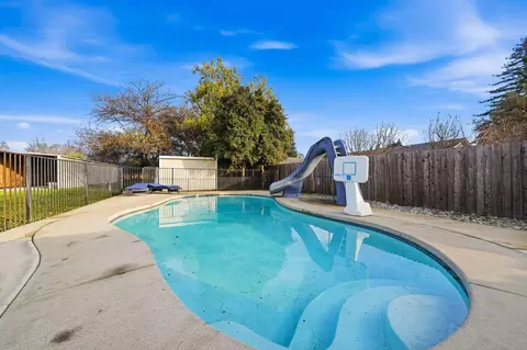 Exterior - 2771 North St, Anderson, CA 96007 photo 5 of 14