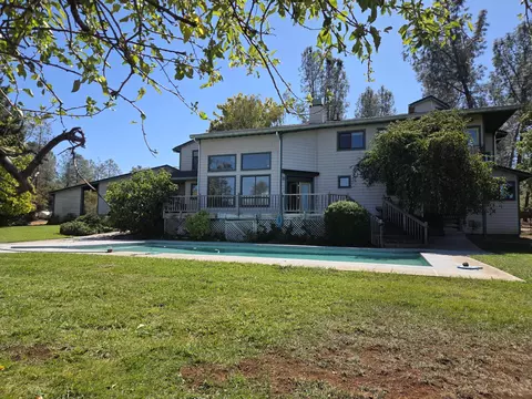28216 Whippoorwill Cir, Shingletown, CA 96088