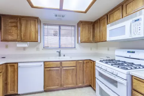 3085 Seminole Dr, Redding, CA 96001 photo 7