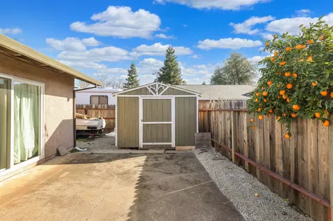 1127 Woodland Ter, Redding, CA 96002 photo 26