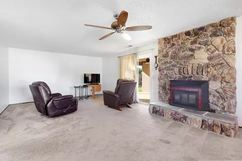 1127 Woodland Ter, Redding, CA 96002 photo 16
