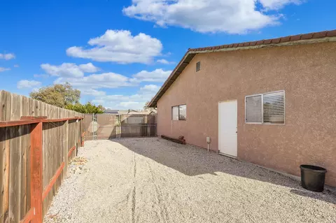1127 Woodland Ter, Redding, CA 96002 photo 30