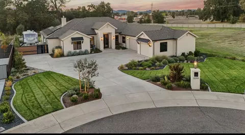 22200 Grand Estates Dr, Palo Cedro, CA 96073