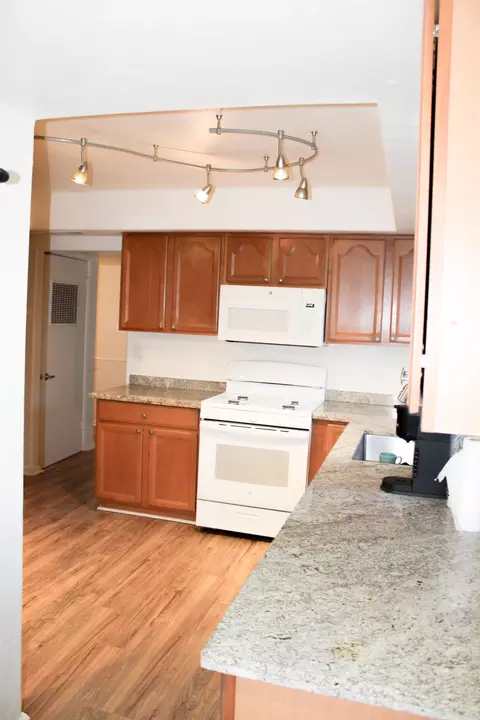 Kitchen - 1710 Luning St, Red Bluff, CA 96080 photo 3 of 3