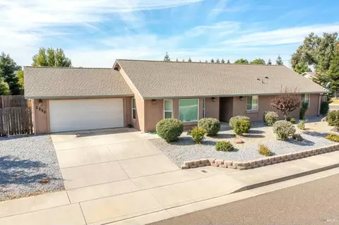 2252 Shenandoah Dr, Anderson, CA 96007
