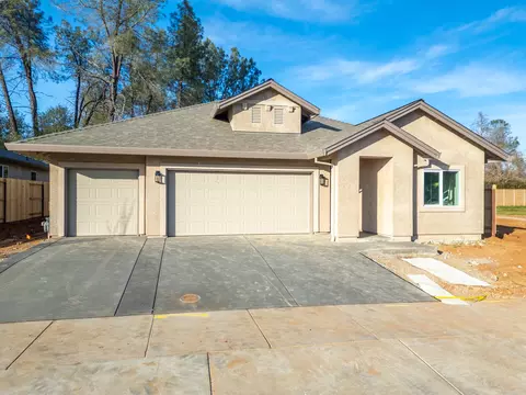 3424 Lowland Ave, Redding, CA 96002