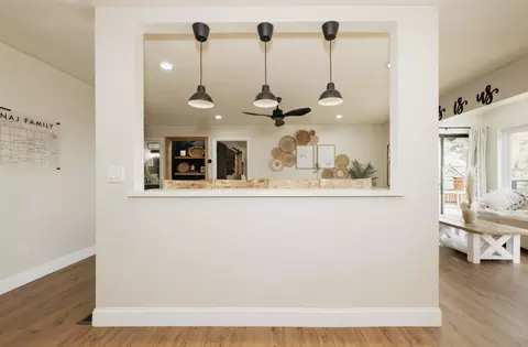 Entry Way - 4204 Sudden Wind Ct, Redding, CA 96001 photo 3 of 5