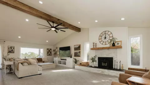 4204 Sudden Wind Ct, Redding, CA 96001