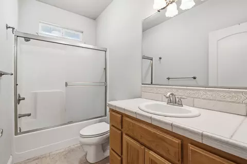 Bath - 14535 Molluc Dr, Red Bluff, CA 96080 photo 6 of 6