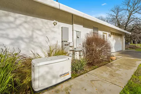 Exterior - 14535 Molluc Dr, Red Bluff, CA 96080 photo 17 of 21