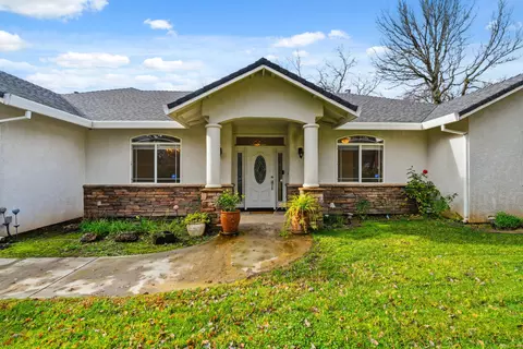 Exterior - 14535 Molluc Dr, Red Bluff, CA 96080 photo 14 of 21